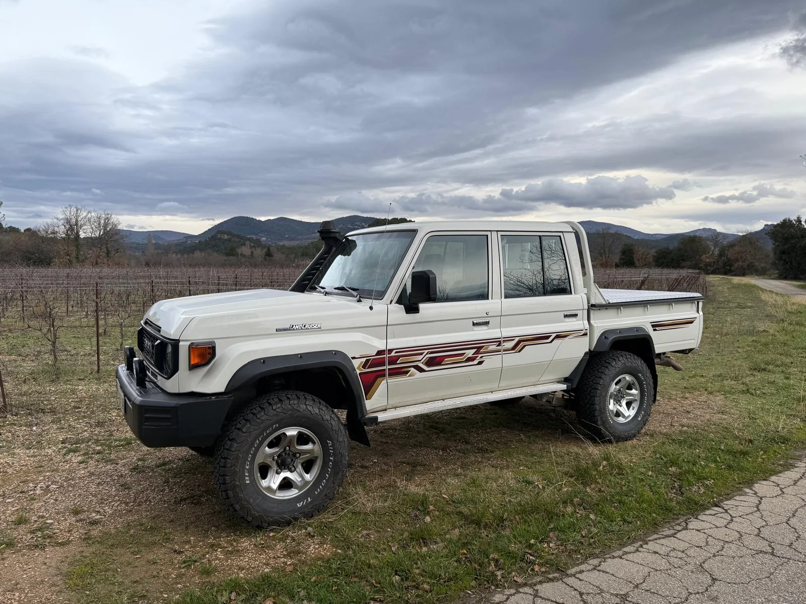 Toyota Land Cruiser 79 Double Cabine